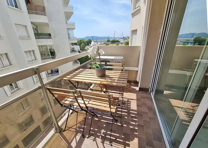 Gregbnb - T2 Pleine Ville - Climatise - Balcon - 1